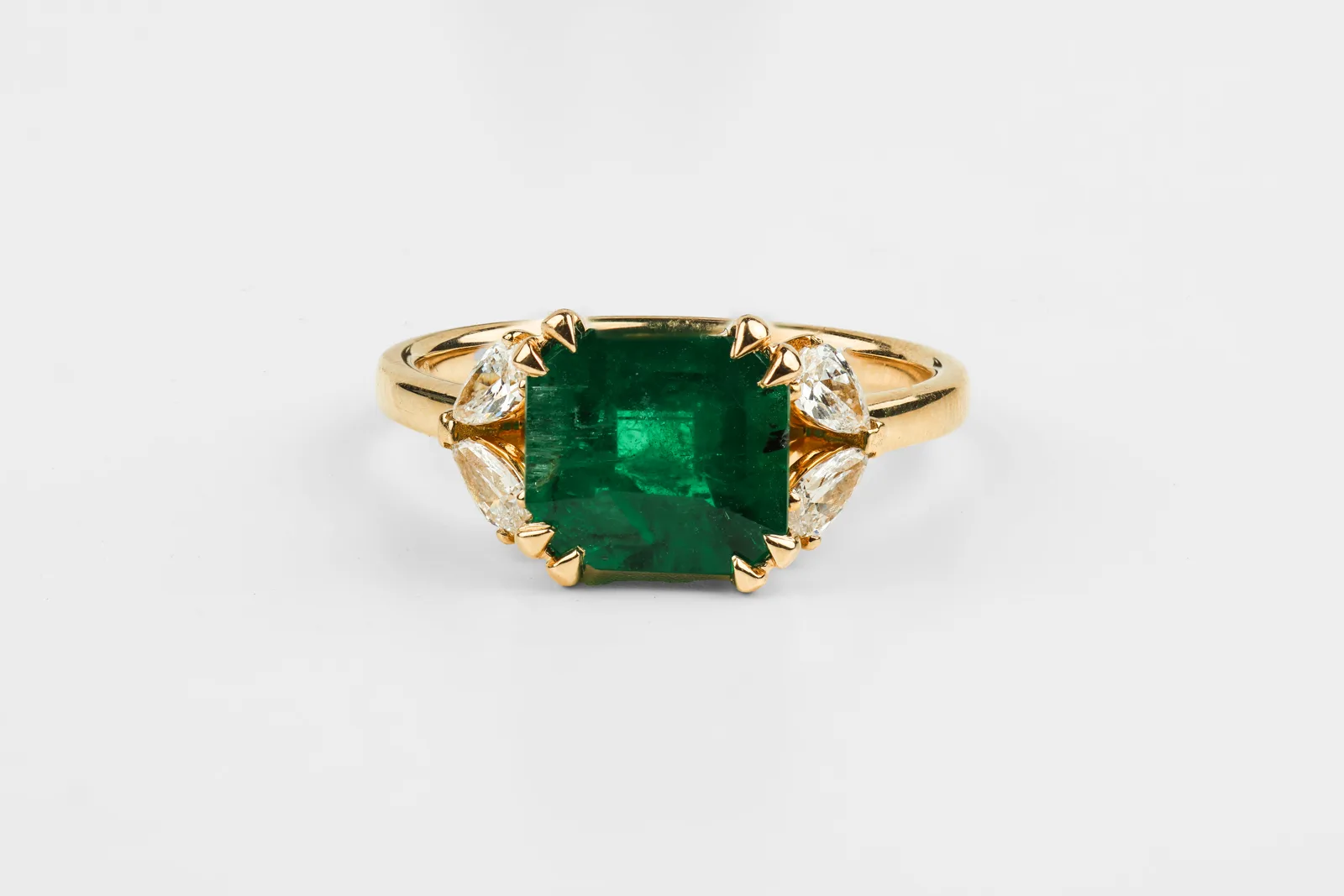 Natural Emerald Trilogy Ring in 18ct Yellow Gold