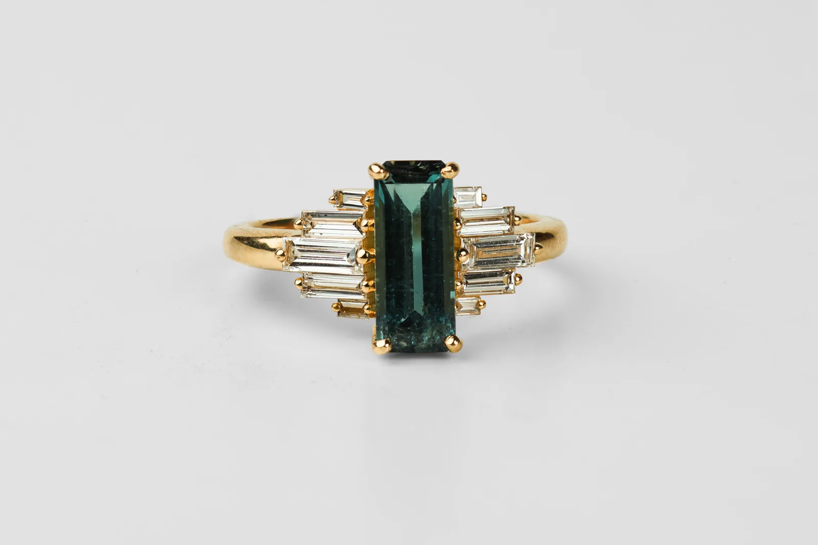 Tourmaline Trilogy Ring in 18ct Yellow Gold