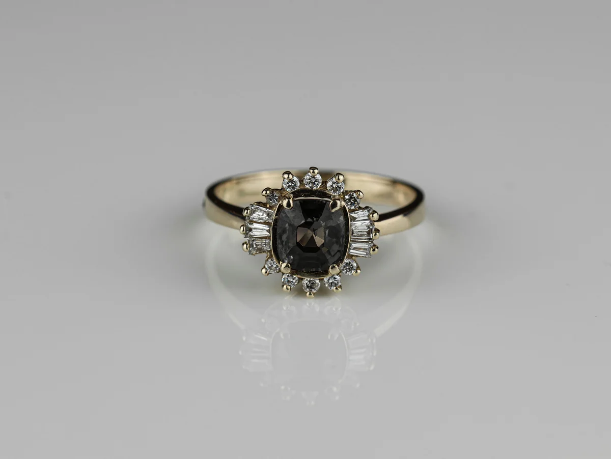 Vintage Cushion Cut Spinel & Diamond Halo Ring in 9ct Yellow Gold