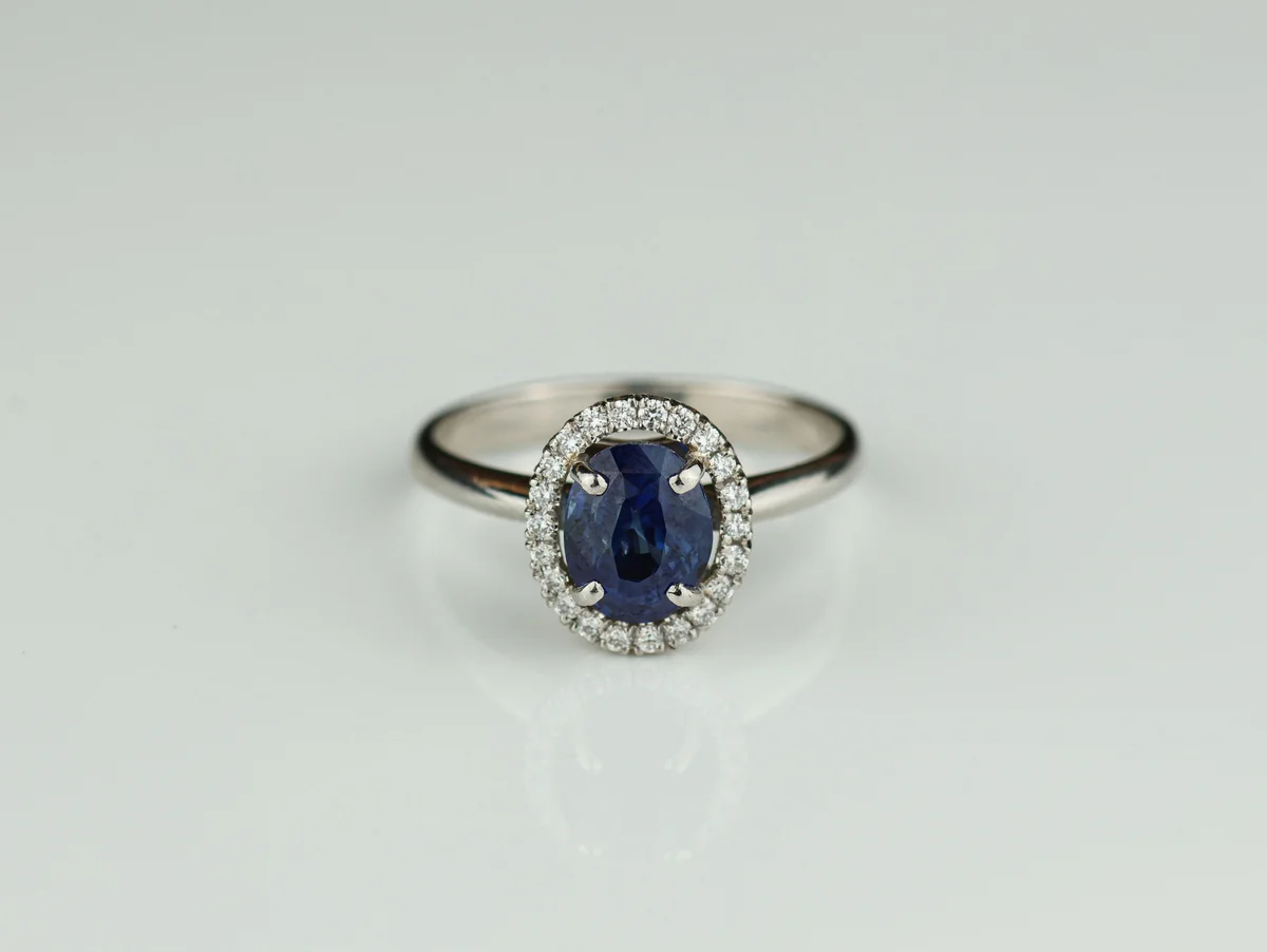Sapphire & Diamond Halo Ring in Platinum