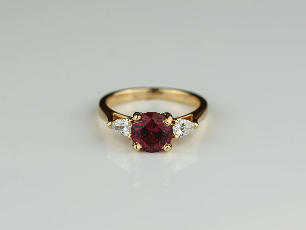 Red Garnet & Diamond Three Stone Ring in 18ct Yellow Gold