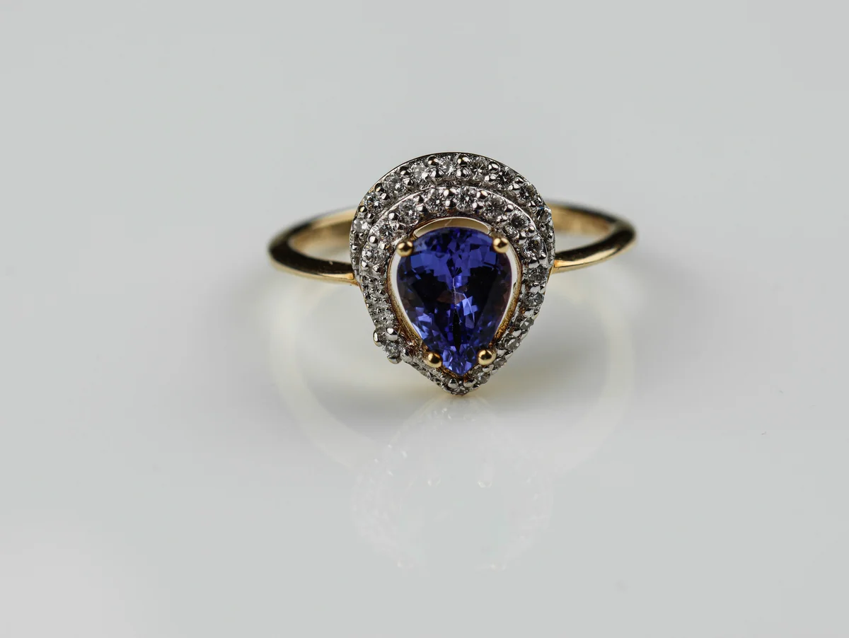 Tanzanite Halo Ring in 9ct Yellow Gold