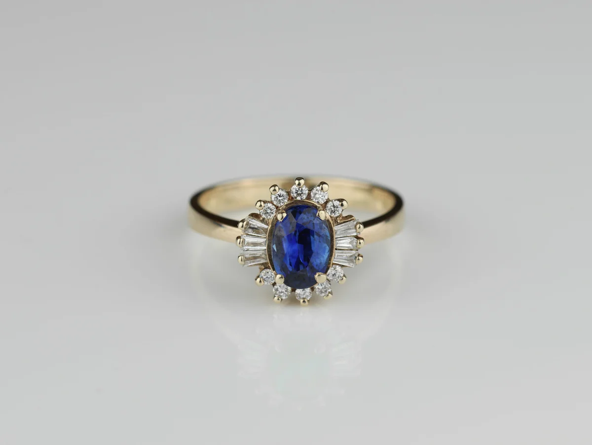 Sapphire Halo Ring in 9ct Yellow Gold