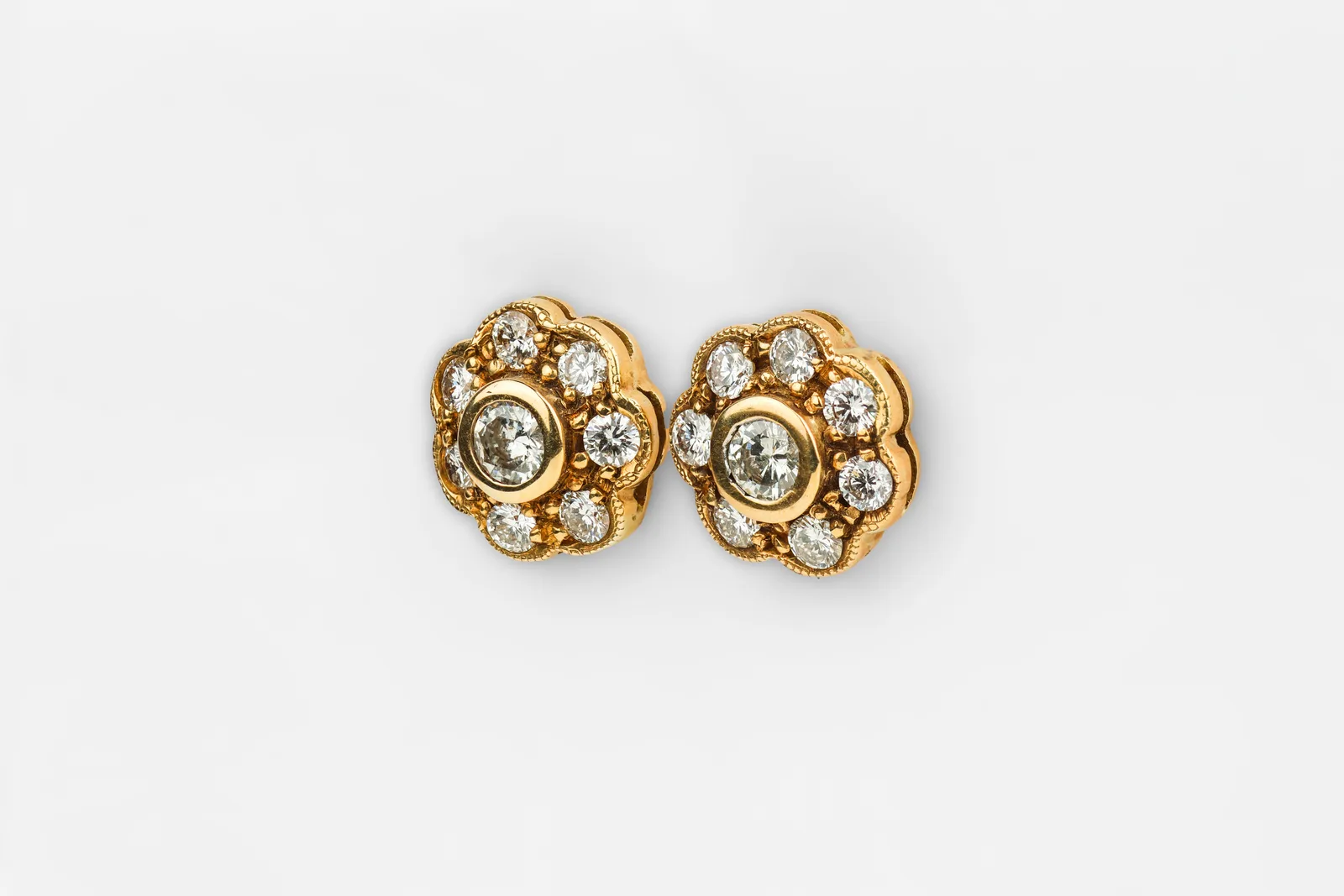 Diamond Stud Cluster Earrings in 9ct Yellow Gold