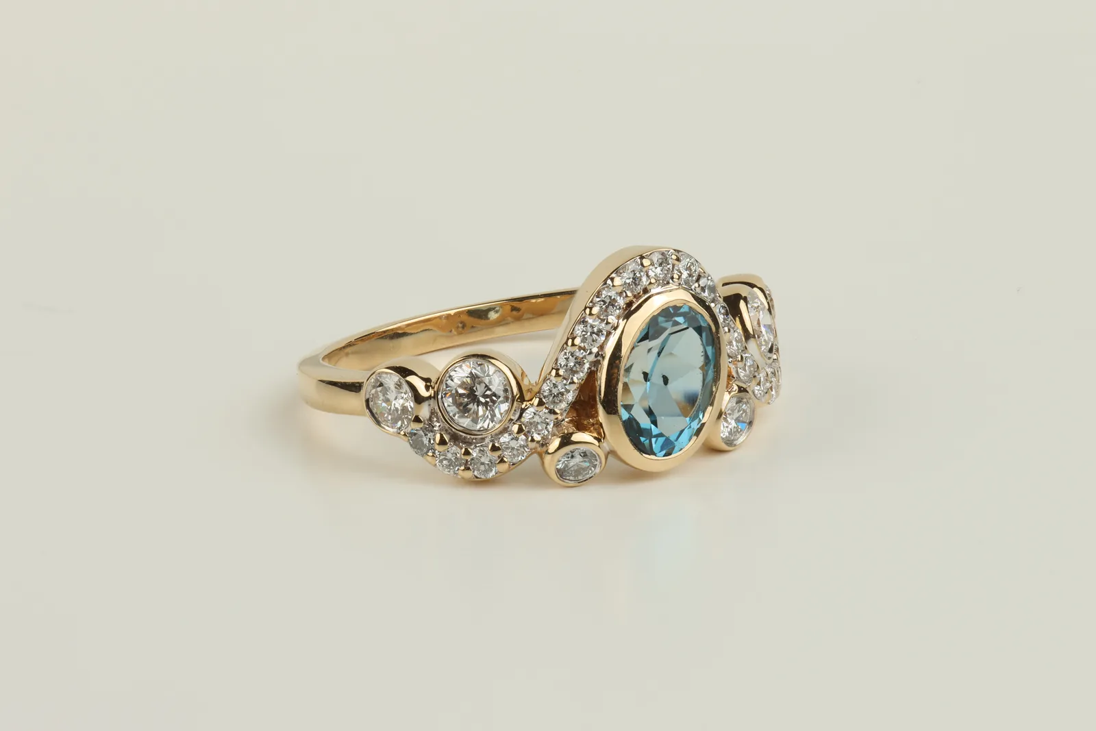 Blue Zircon Shoulder Set Ring in 18ct Yellow Gold — view 3